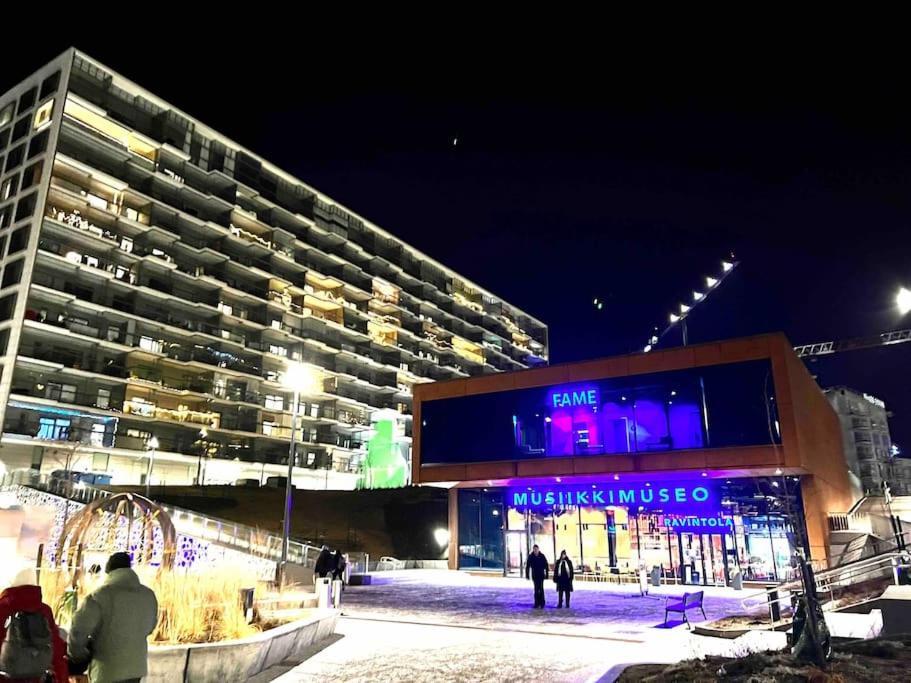 Brand New Modern Condo Built-In Mall Of Tripla Helsingfors Eksteriør bilde